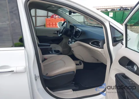 2020 Chrysler Pacifica Touring из США, поврежденный, VIN 2C4RC1FG7LR210503